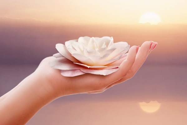 How Reiki is accomplished to draw energy from conscious to superconscious state of the mind