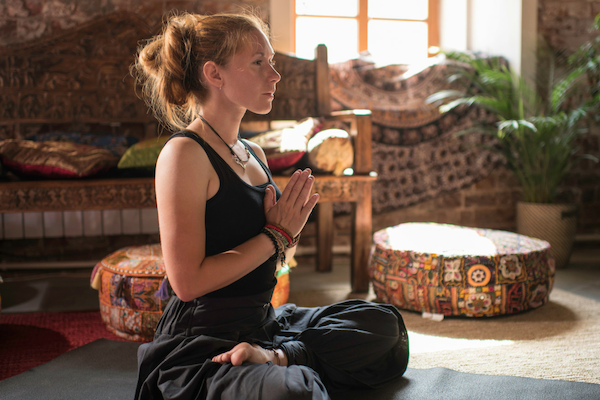 The Spinal Breathing (Sekizui Joka Ibuki-ho) Method