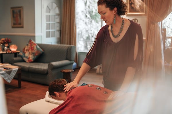 5 Things to Consider When Conducting Reiki House Calls