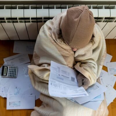 Reiki for Financial Stress: How to Achieve Peace of Mind
