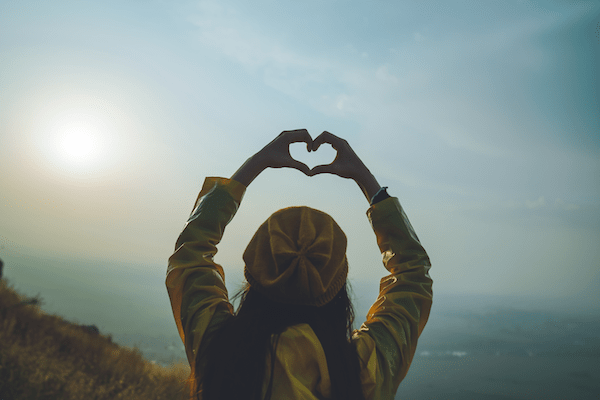 Enhancing Your Self-Reiki Practice with Visualization Techniques