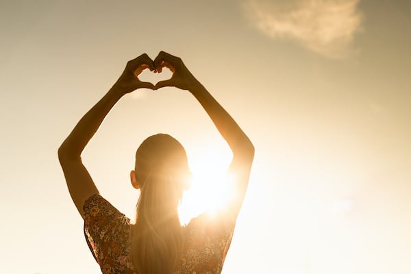 Love as Medicine: 2 Reiki Ways to Regenerate Faster