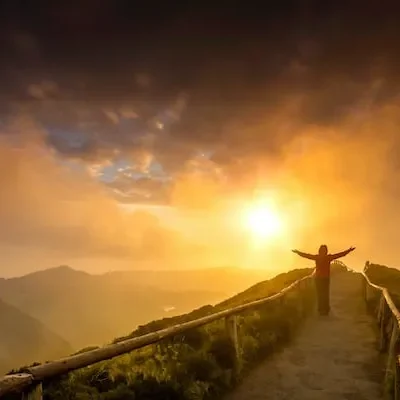 Navigating Challenges with Soul Eyes: Reiki and Beyond